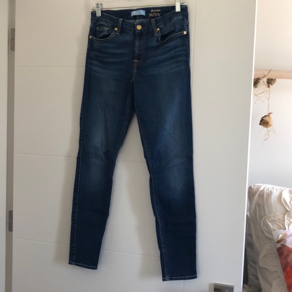 7 For all Mankind “Blair: the skinny in size 29.